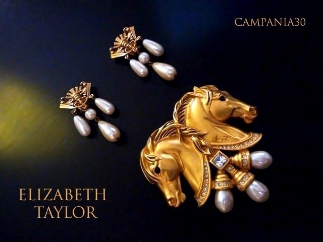 SB35 - ELIZABETH TAYLOR "HEARTS IN TANDEM" - LE COLLEZIONI  DI CAMPANIA30