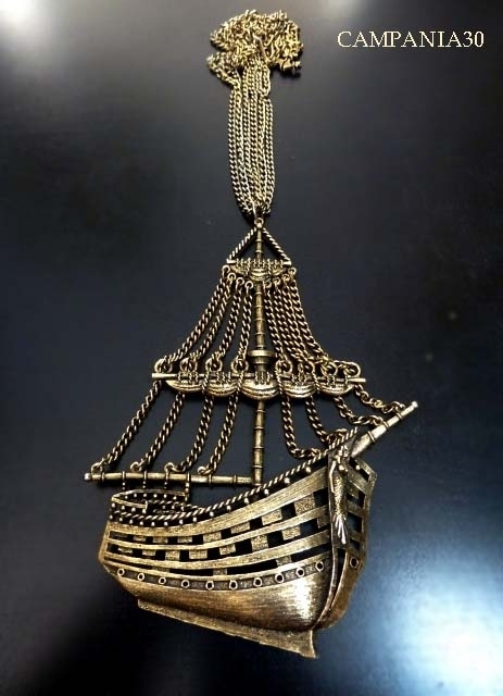 CN651 - COLLANA PENDENTE CON VELIERO ANNI '60 - LE COLLEZIONI  DI CAMPANIA30