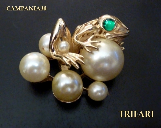 SB1900 - SPILLA RANA "TRIFARI" ANNI '60 - LE COLLEZIONI  DI CAMPANIA30